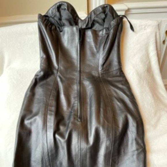 80s Michael Hoban Black Leather Strapless Dress - Picture 2 of 10